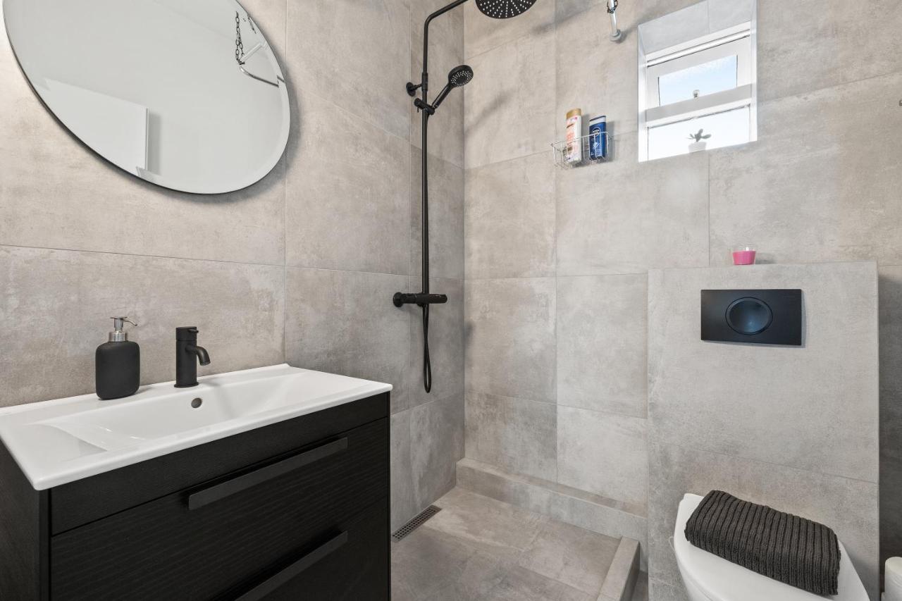 Odinn Reykjavik Odinsgata Apartments Bagian luar foto